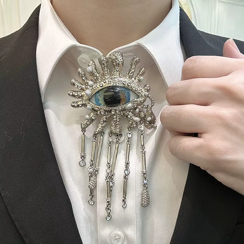 Broche rétro en strass en forme d'oeil pour femmes et hommes