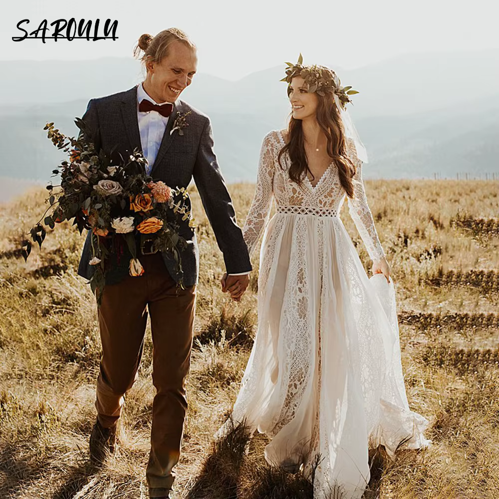 Manches longues une ligne Boho robe de mariée sur mesure en mousseline de soie dentelle col en V dos nu rustique jardin