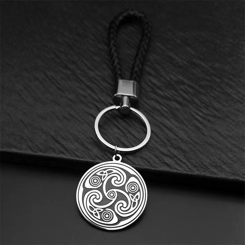 Triquetra Trinity celtique Triskele porte-clés femmes hommes en acier inoxydable couleur argent Viking Europe du nord