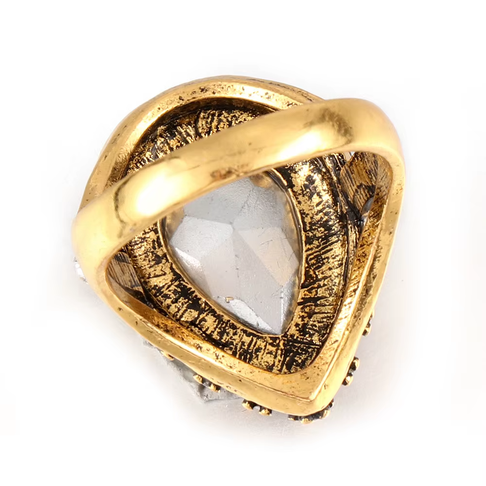 Bague en verre vert rétro
