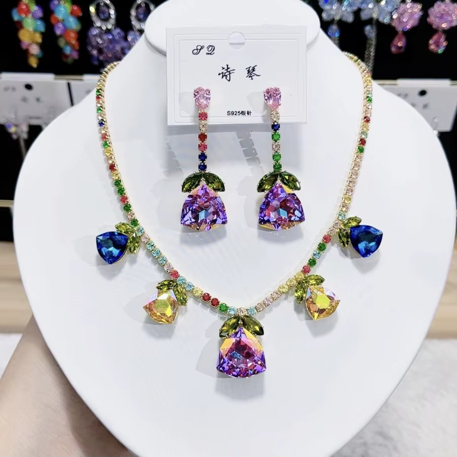 Collier et boucles d'oreilles en Zircon coloré pour femmes, à la mode, 2024