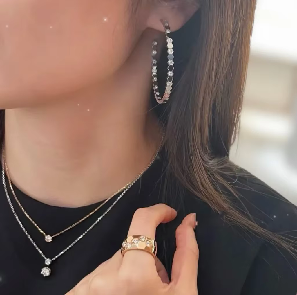 Nouvelles boucles d'oreilles créoles vintage tendance en promotion pour femme