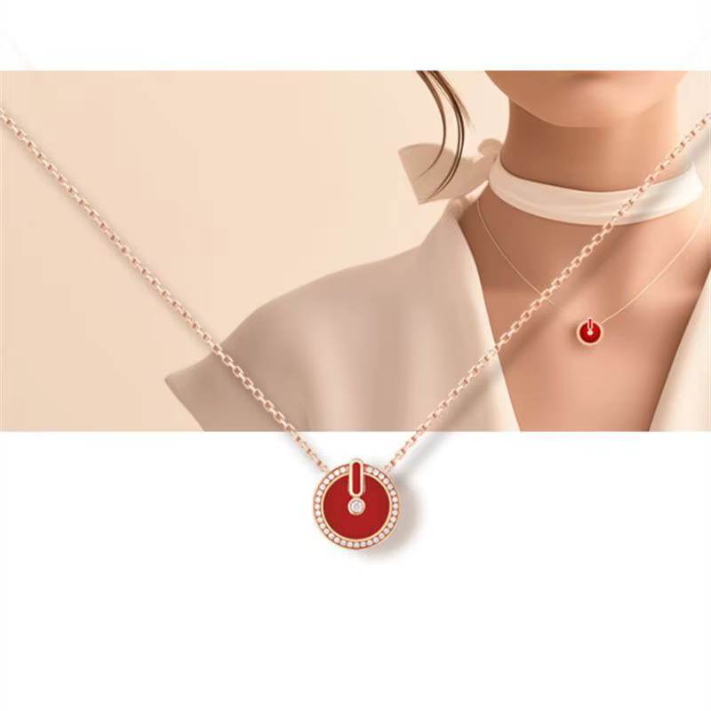 Collier en émail avec Signature supérieure originale pour femmes