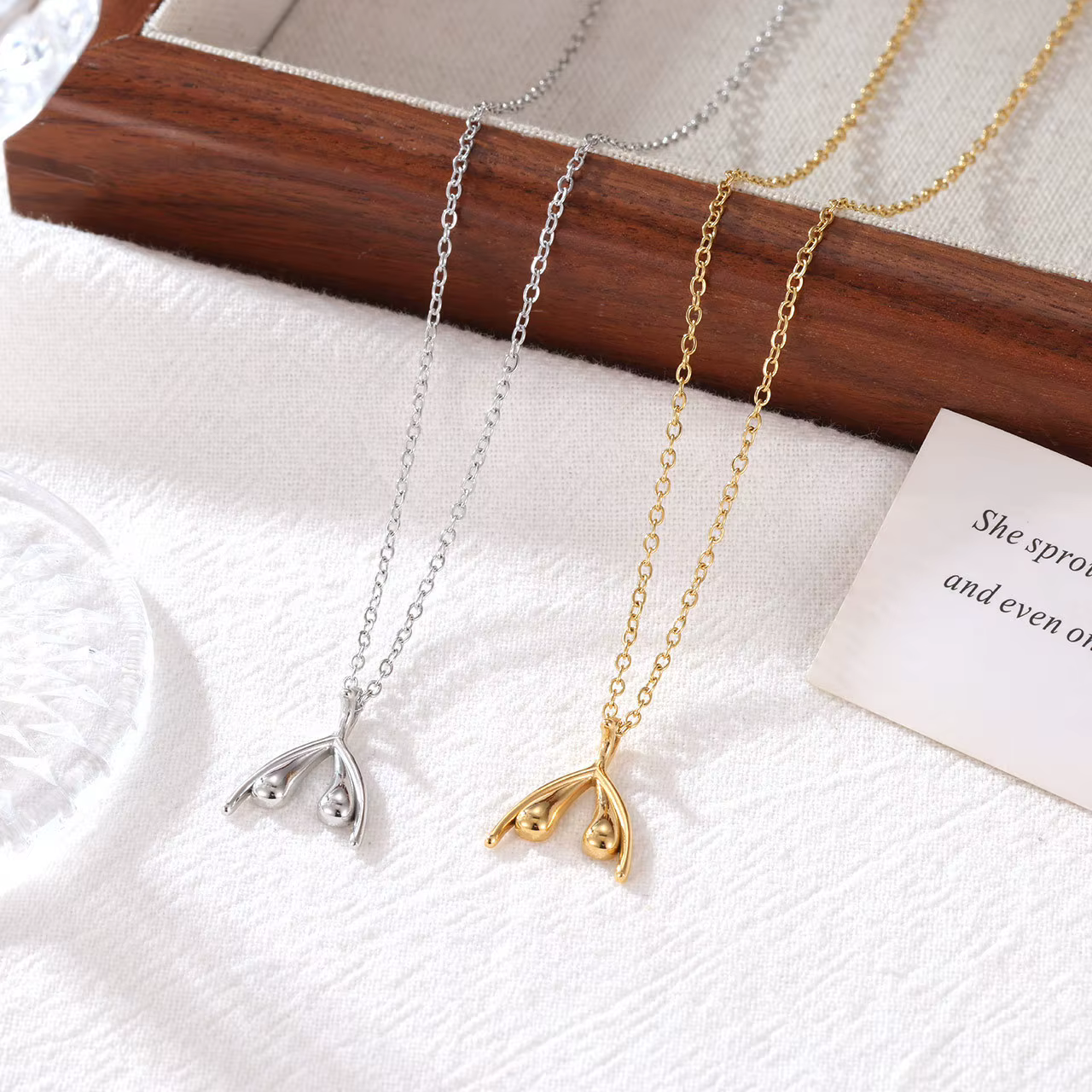 Collier pendentif queue de poisson hypoallergénique pour cadeau de fille en acier inoxydable plaqué PVD 18 carats doré Chic Lovey bijoux accessoires