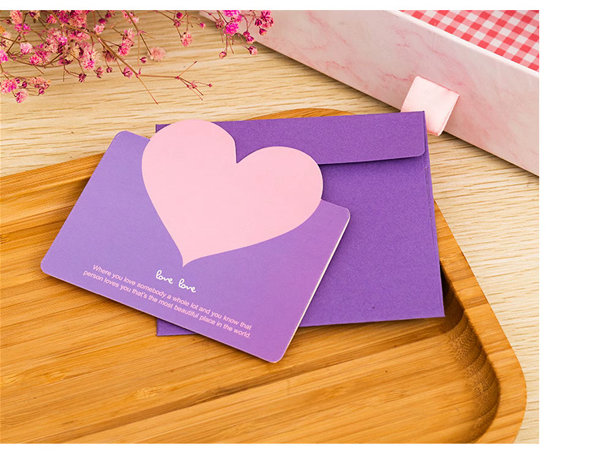 Carte de vœux de mariage en forme de cœur