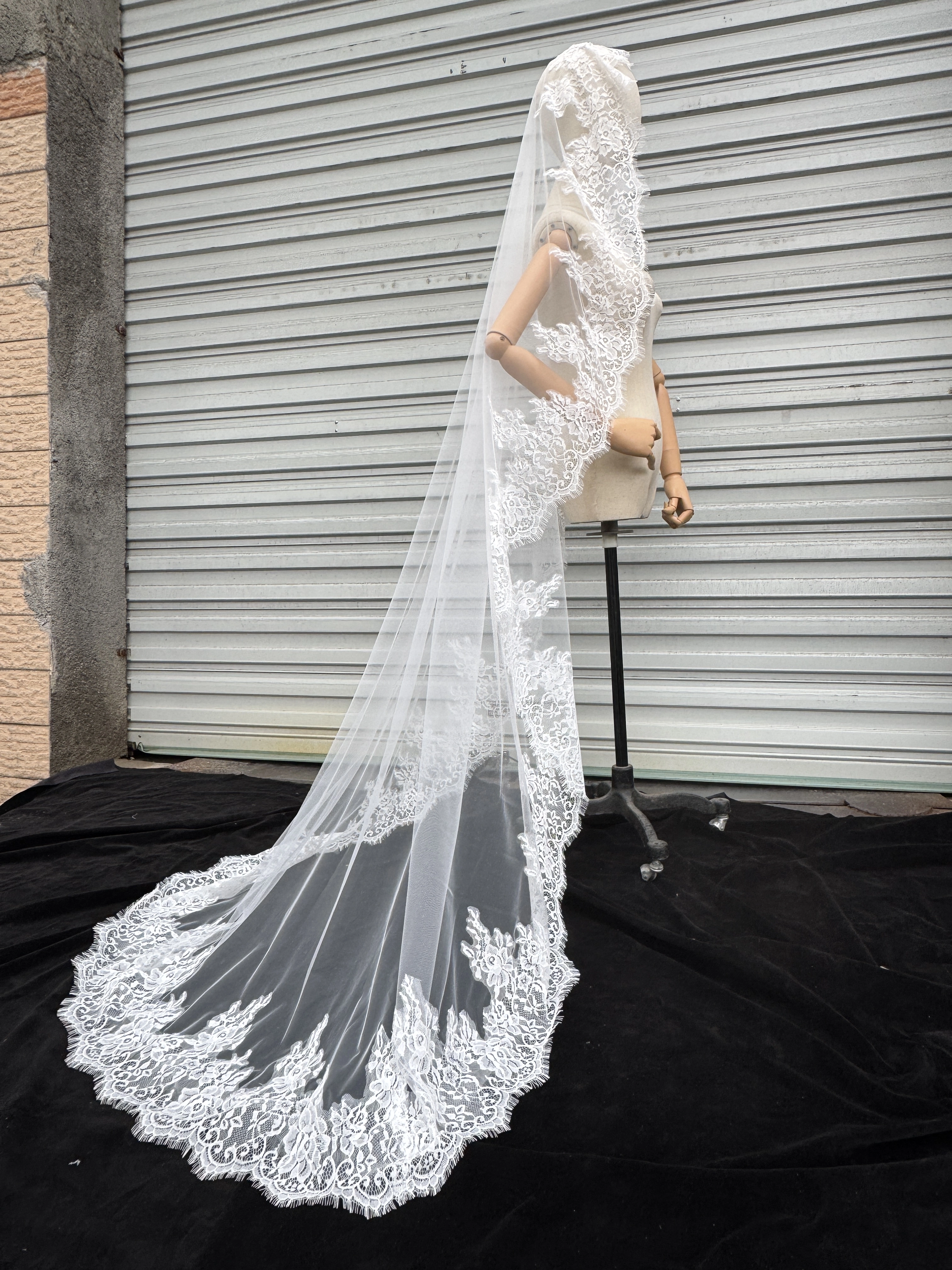 Nouveau Voile de Mariée Long en Dentelle 2026 – Voile de Mariage