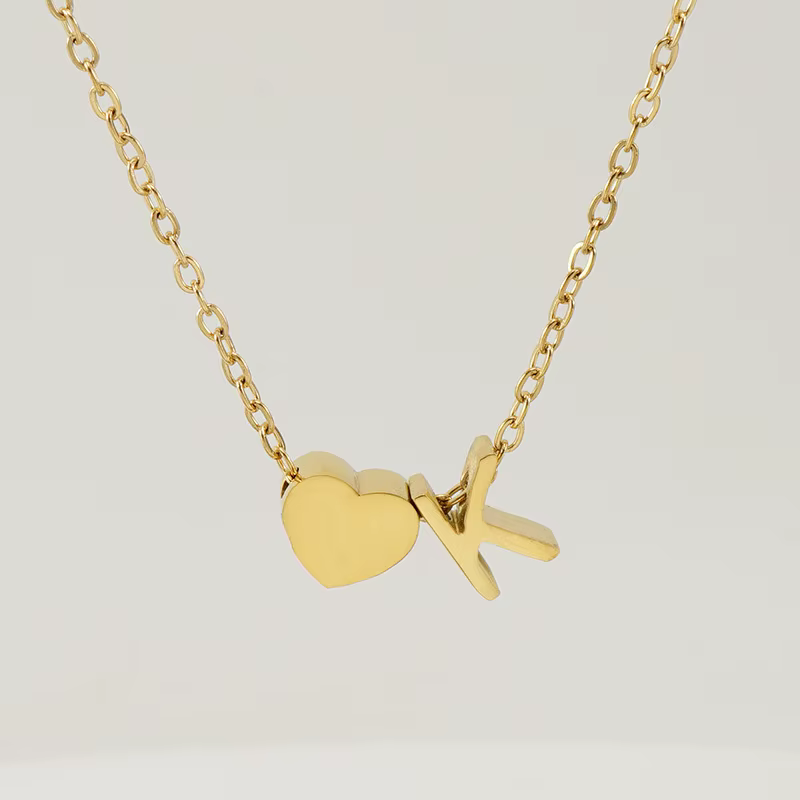 XUNYUE 26 lettre collier pour femmes en acier inoxydable coeur