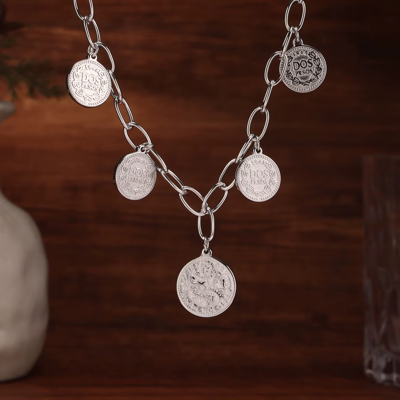Liora – collier avec pendentif Portrait d'élizabeth populaire pour femmes
