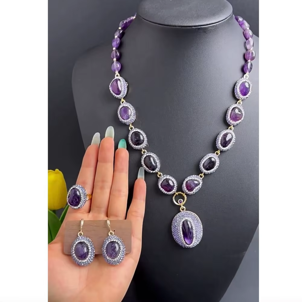 Ensemble de bijoux de luxe en améthyste brute