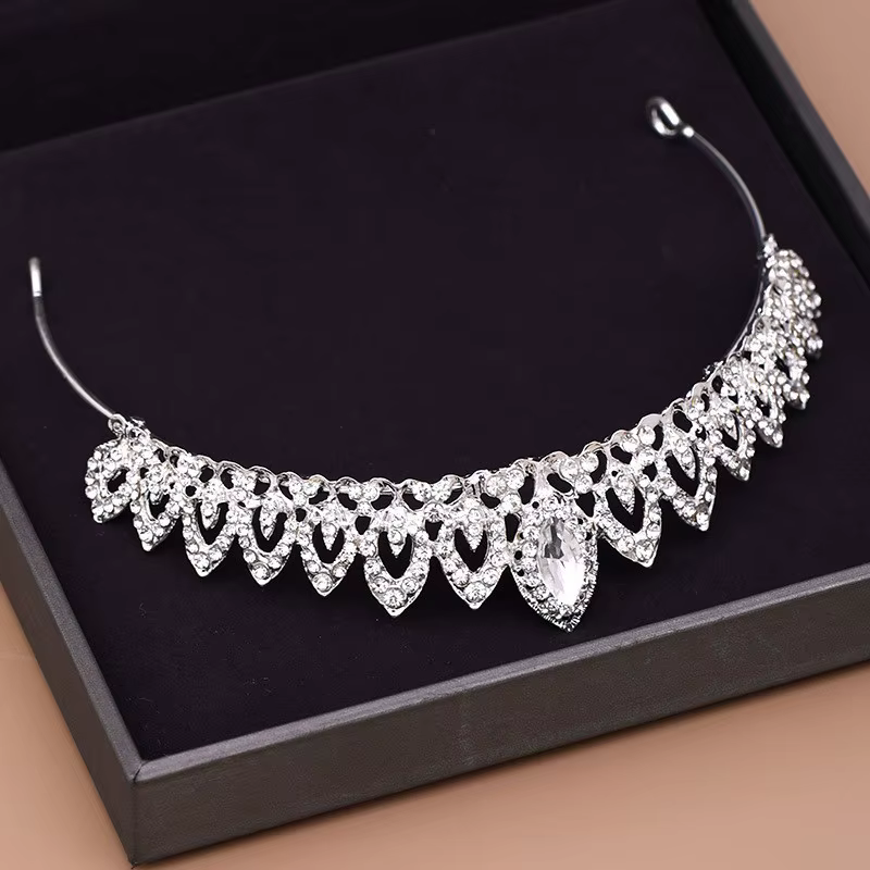 Diadème de Mariée Baroque Scintillant en Cristal Transparent