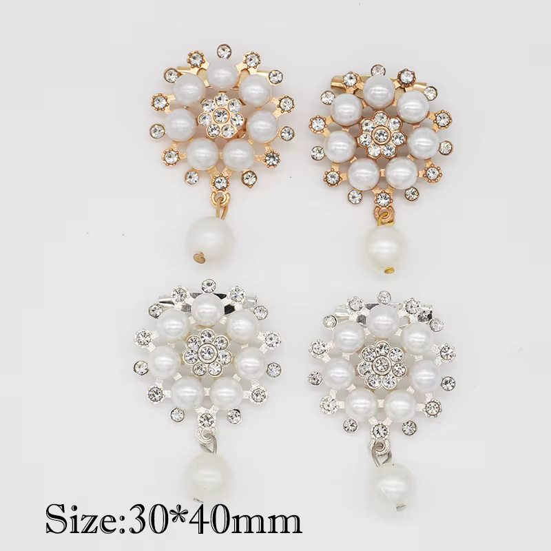Broche fleur Simple strass/perle pour épingles
