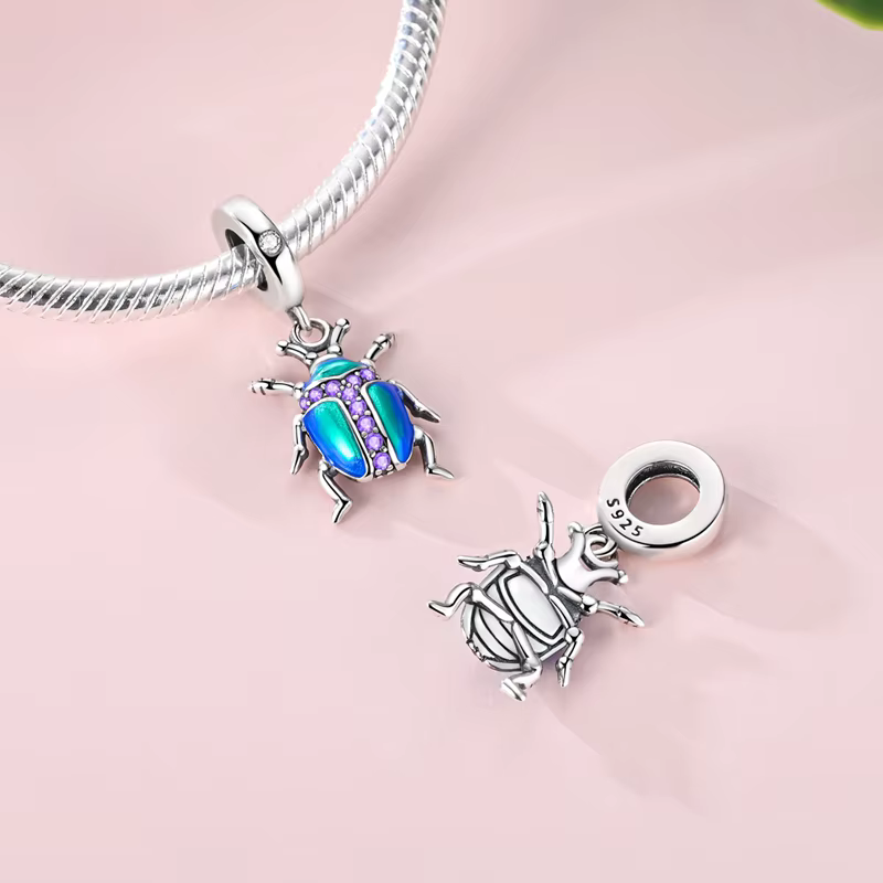 Pendentif coccinelle irisé en argent Sterling 925