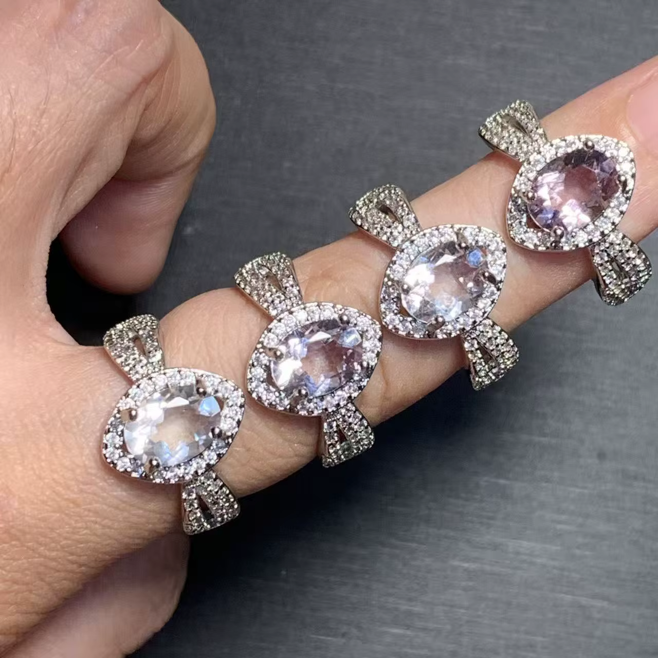 Bague en améthyste naturelle pour femme