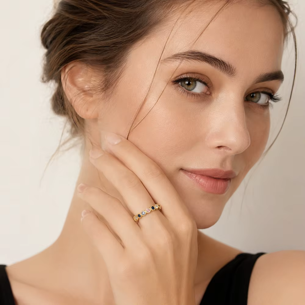 Bague dorée royauté, bijoux fins européens pour femmes élégantes