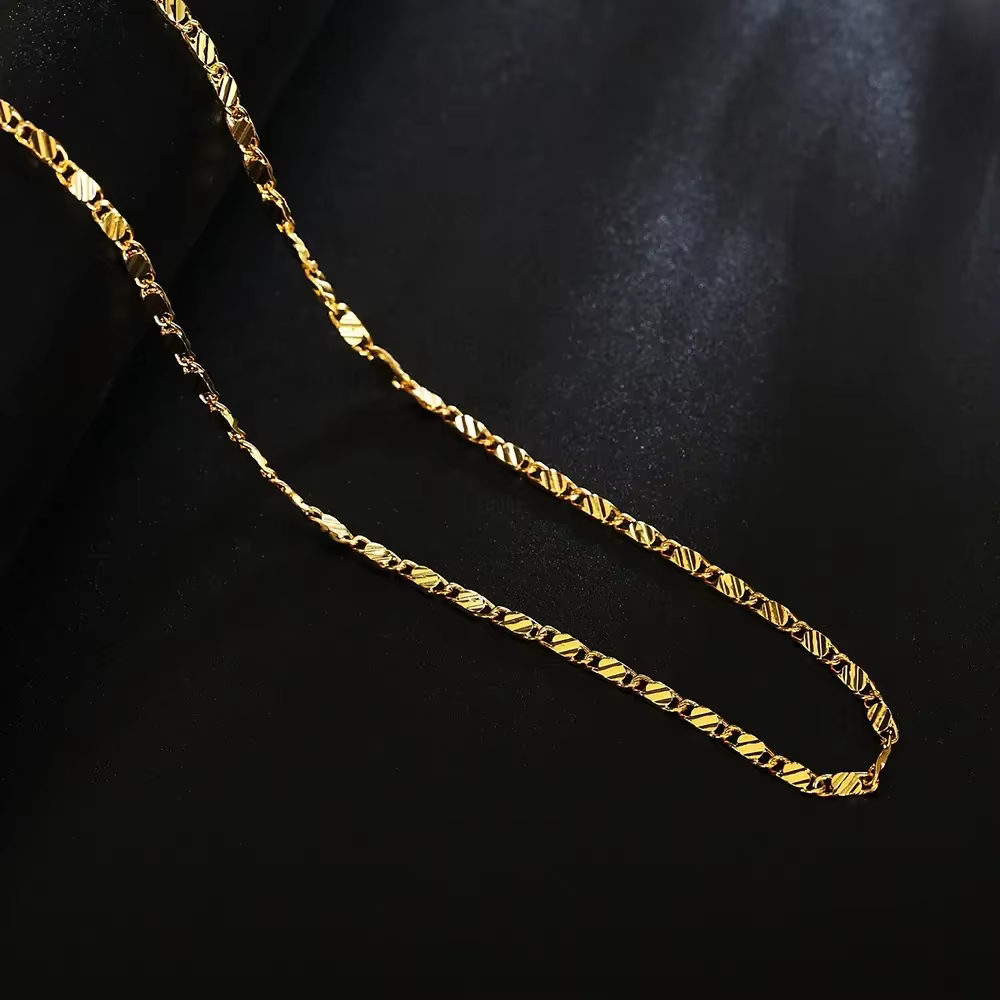 Colliers à chaîne plate avec breloque couleur or 18 carats