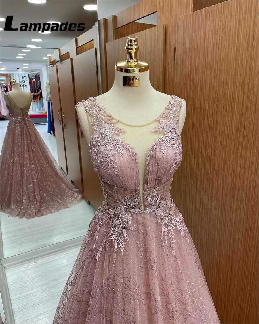 Robe de bal personnalisée en dentelle corail