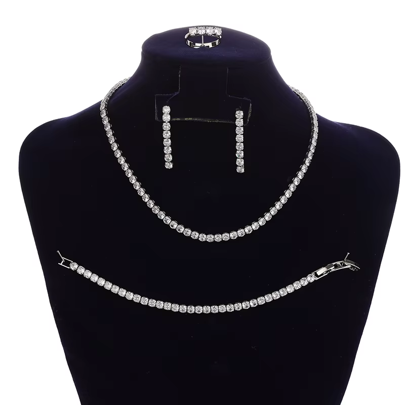 Ensemble de bijoux HADIYANA brillant Transparent luxe élégant collier Bracelet bague boucle d'oreille