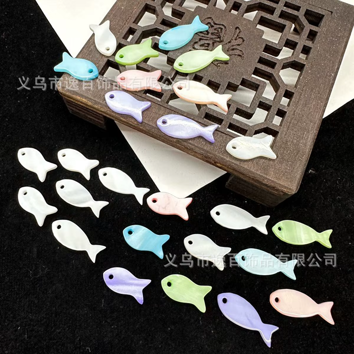 10 pendentifs en nacre en forme de poisson pour la fabrication de bijoux