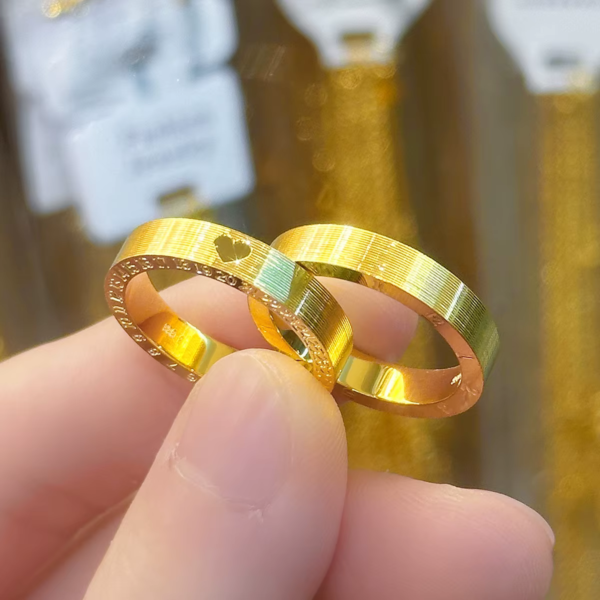 Bague brillante en or pur 14 carats pour femme
