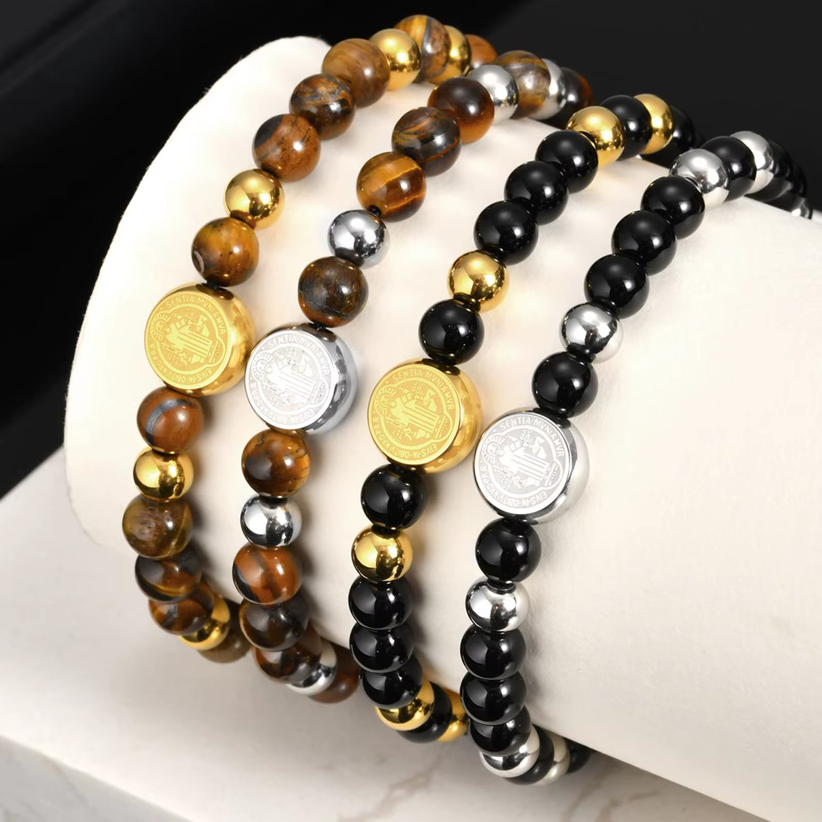 Bracelets de perles Saint benoît pour hommes et garçons