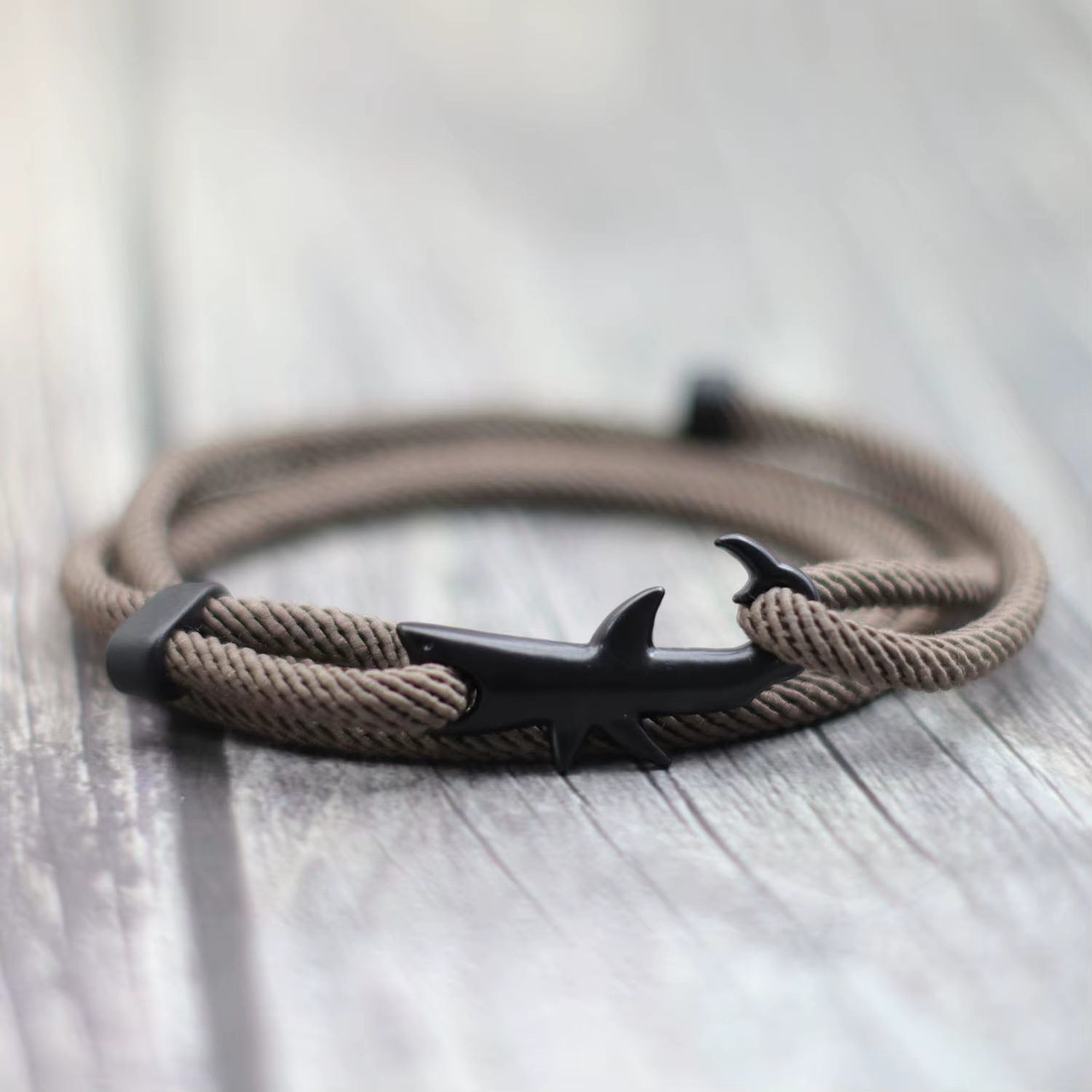 Bracelet requin Animal de mer hommes femmes multicouche réglable survie