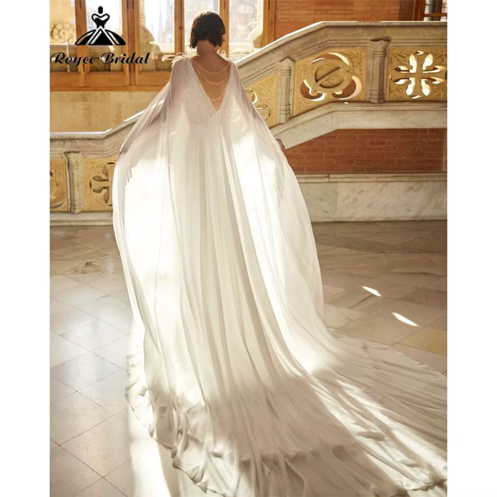 Robe de mariée élégante RoyceBridal coupe A-line en dentelle et mousseline avec cape