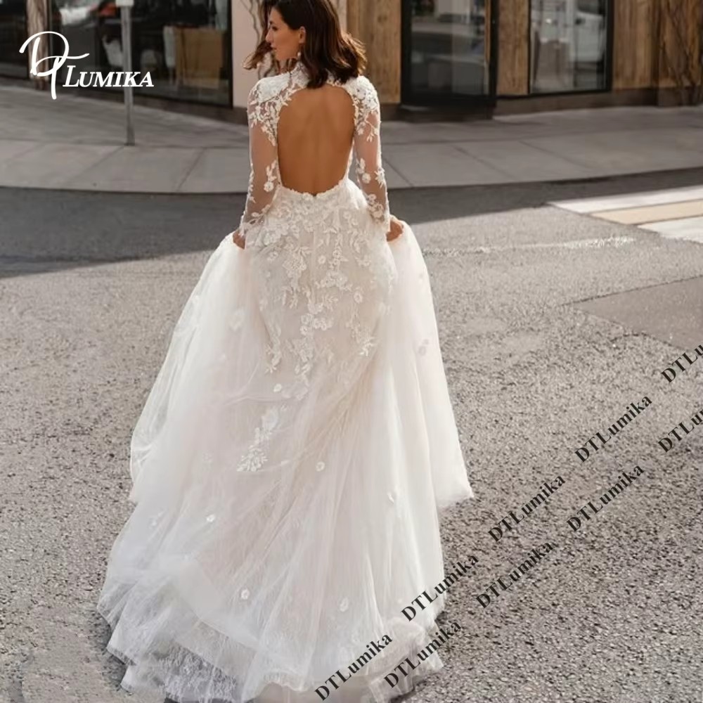 Robe de mariée DTLumika Illusion Plunge à dos ouvert en dentelle avec manches longues