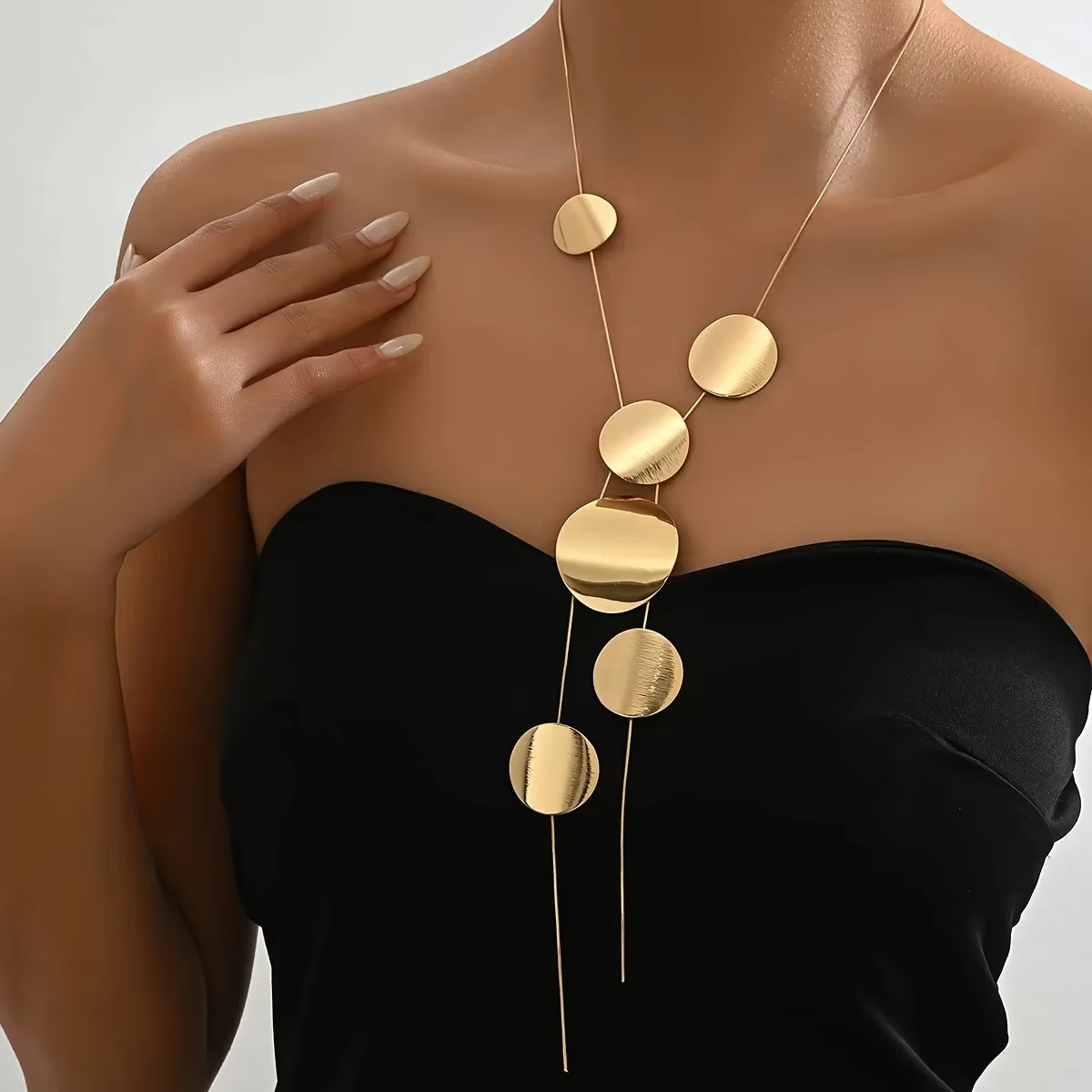 Collier à pampilles rondes irrégulières pour femmes