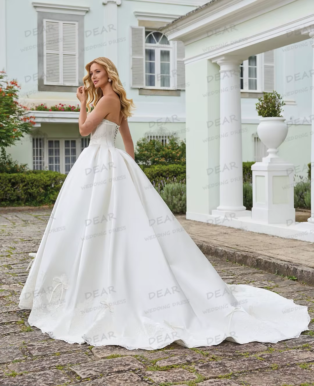 Robes de mariée sexy à appliques simples