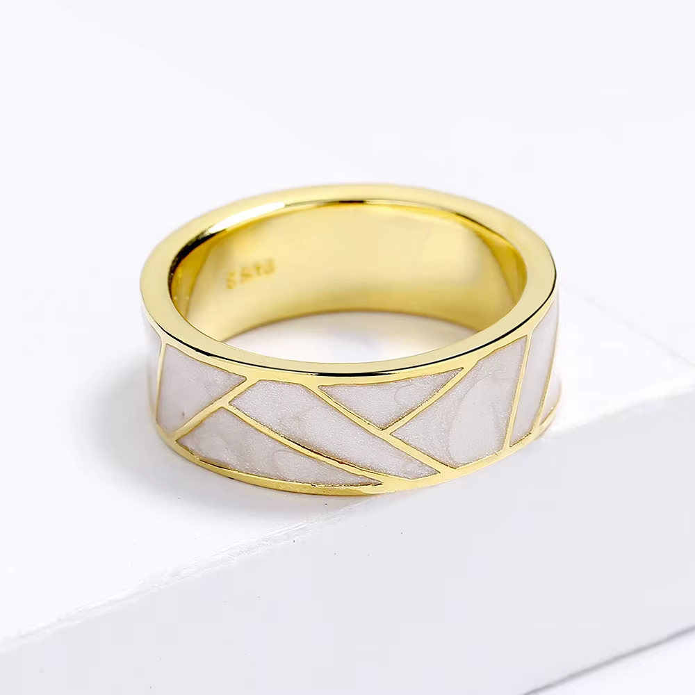 Bague classique en or 18 carats pour femme