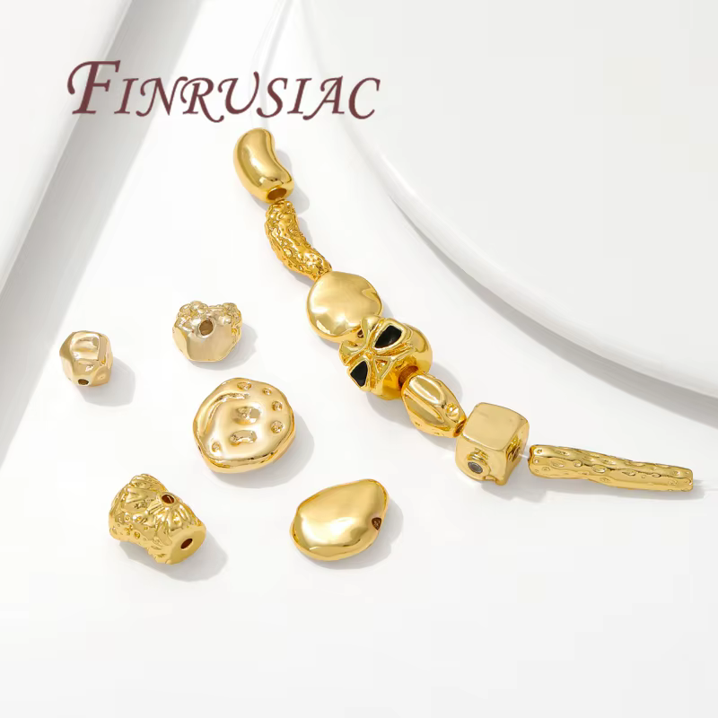 Perles baroques plaquées or 18 carats