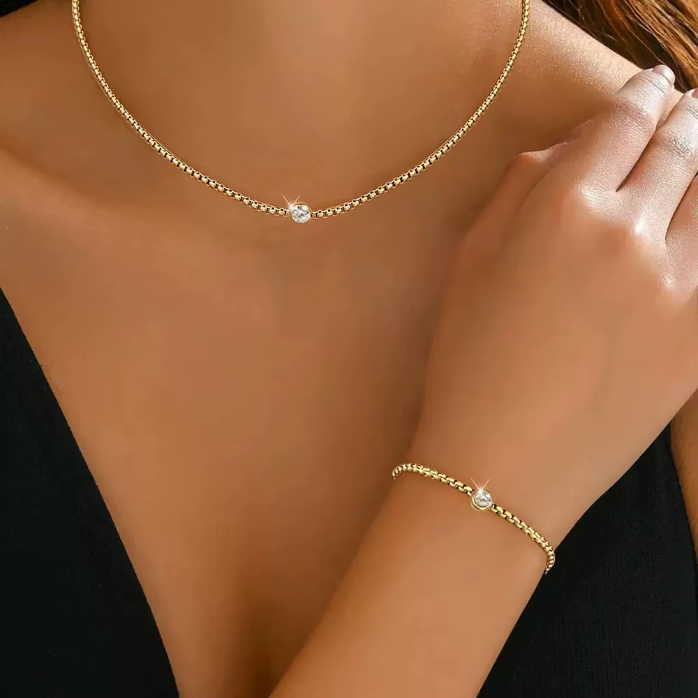Ensemble de bracelet et collier en acier inoxydable rond à cristaux simples
