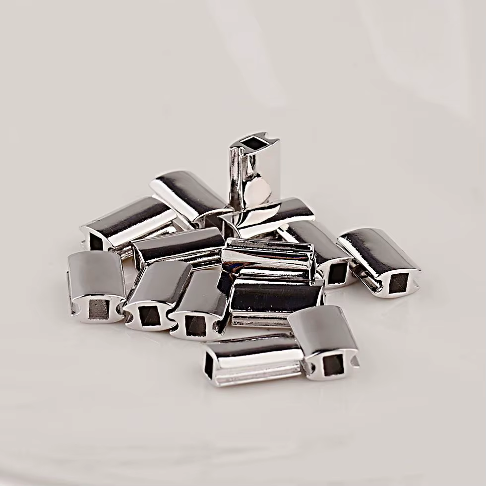 Perles rectangulaires en acier inoxydable pour bracelet à fermeture à nœud coulissant réglable