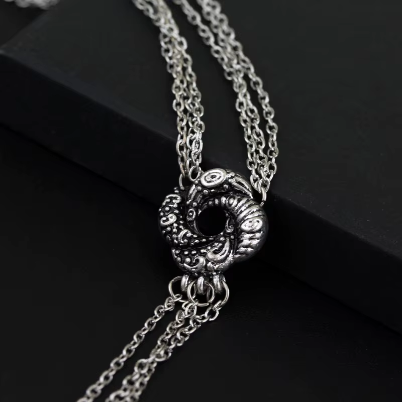 Collier Vintage Plaqué Argent avec Noeud d'Amour pour Femme