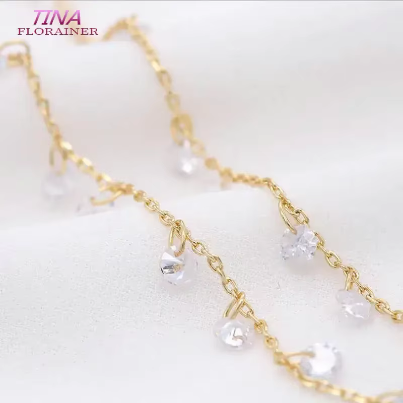 Chaîne en laiton plaqué or 14K et cristal de Zircon
