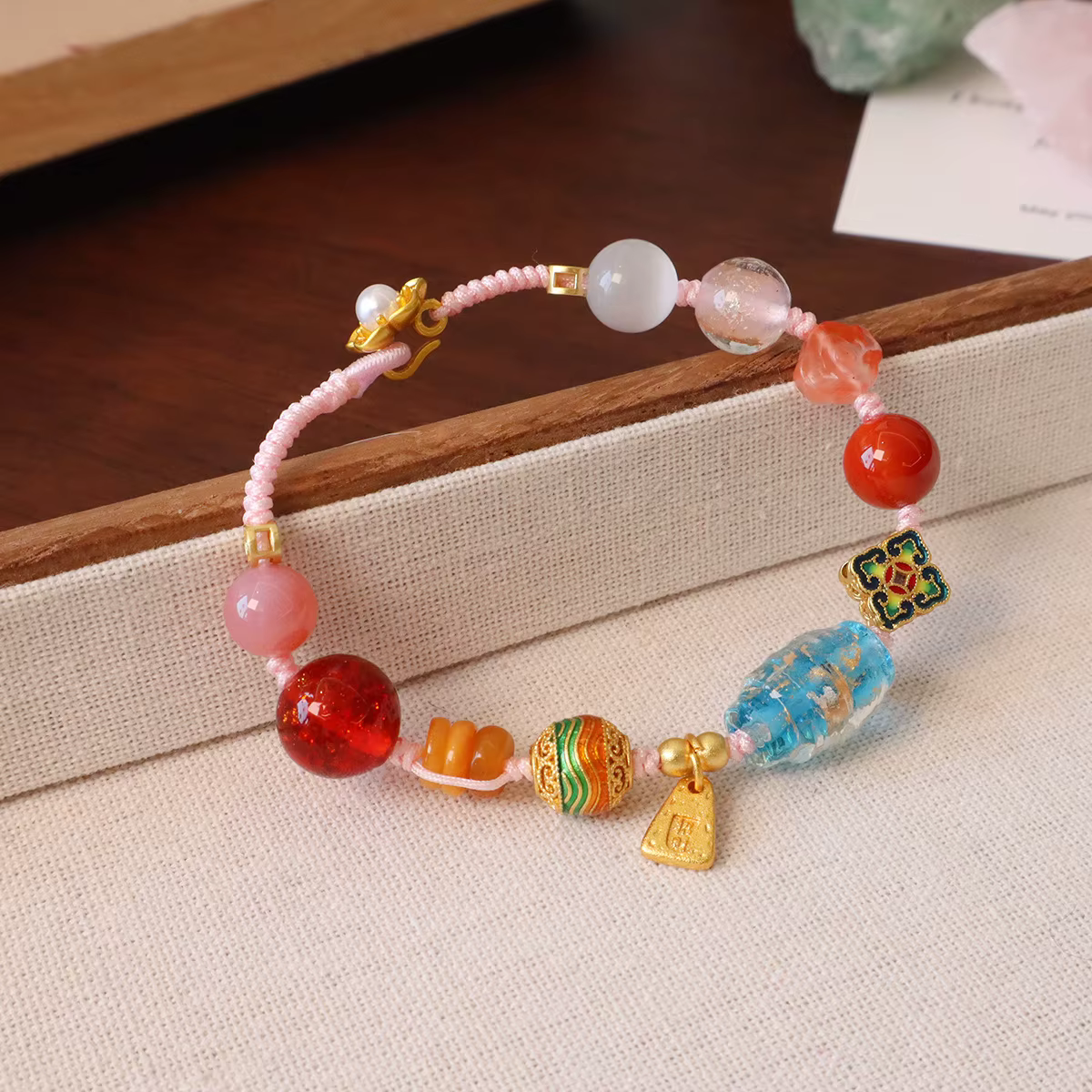 Bracelet de fortune en cristal de cire d'abeille rouge du sud naturel