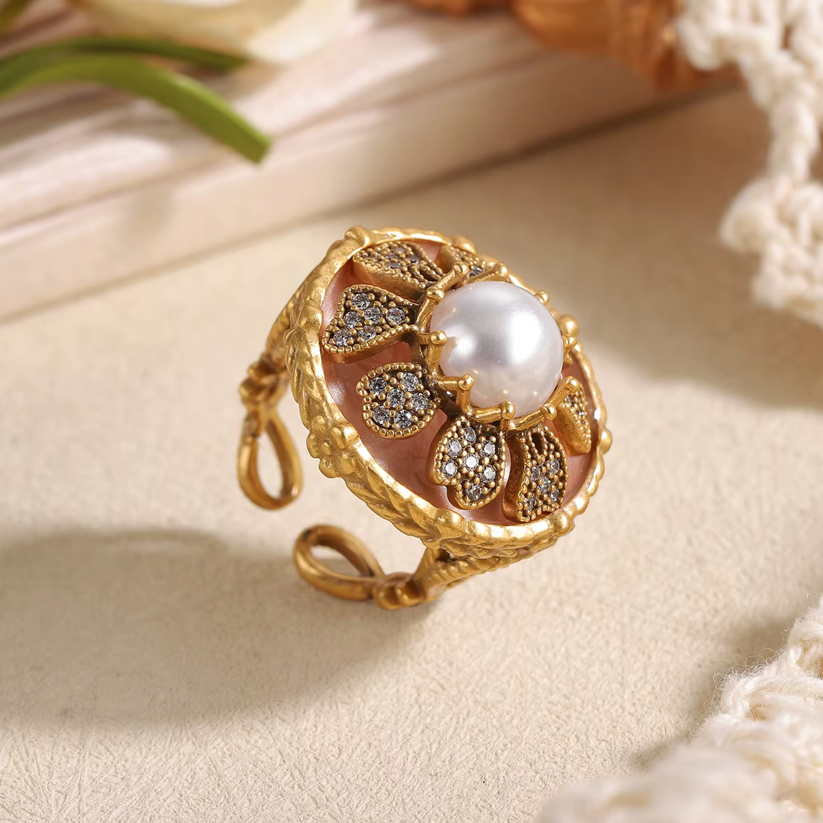 Bague vintage en perles pour femme