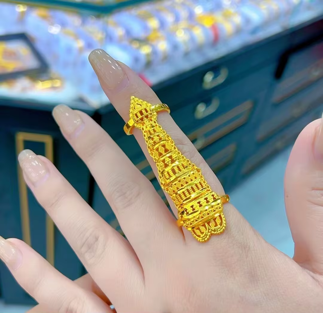 Bague plaquée or 24 carats