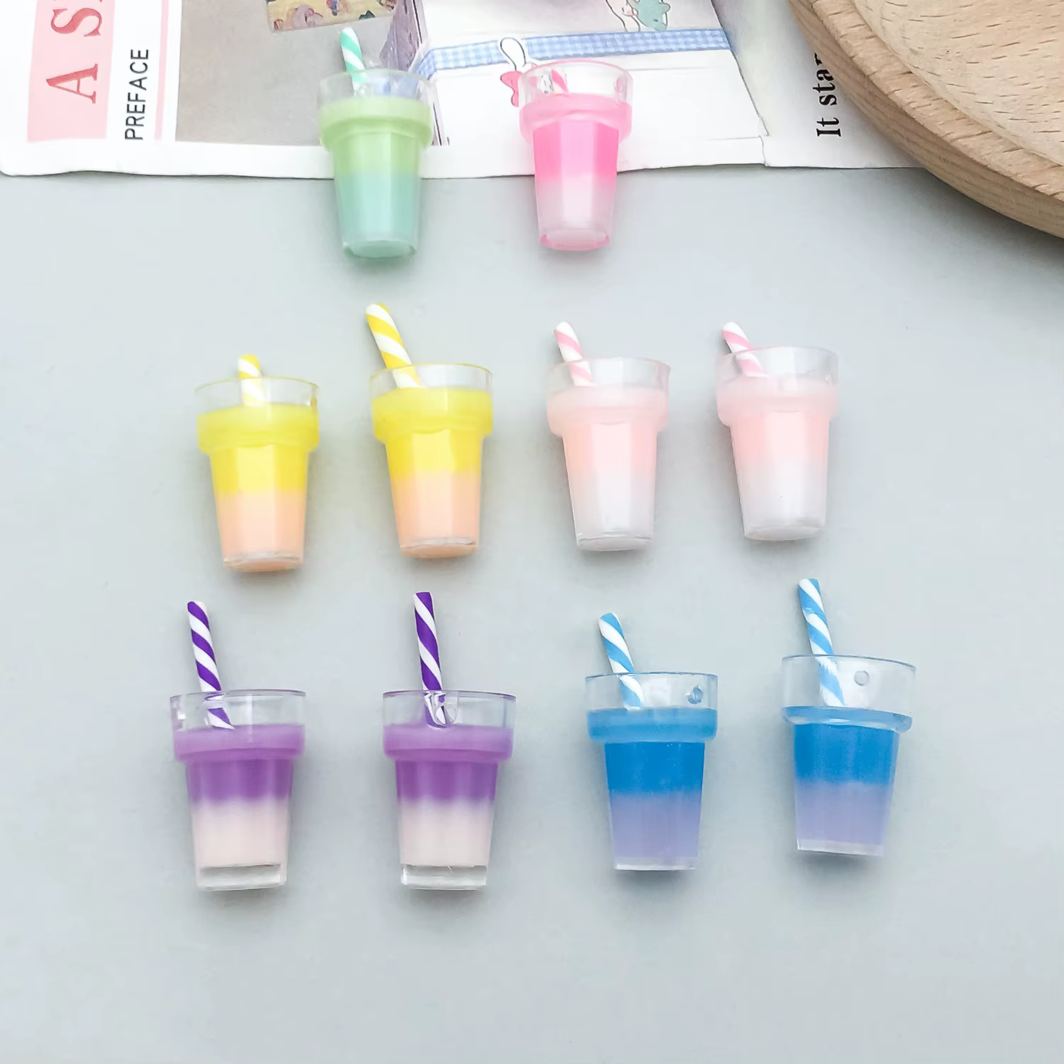 5/10 pièces Breloques en résine en forme de tasse de milkshake et de thé aux perles pour la fabrication de bijoux