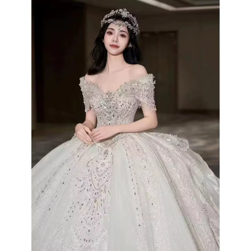Robe de mariée française de luxe One Initiated