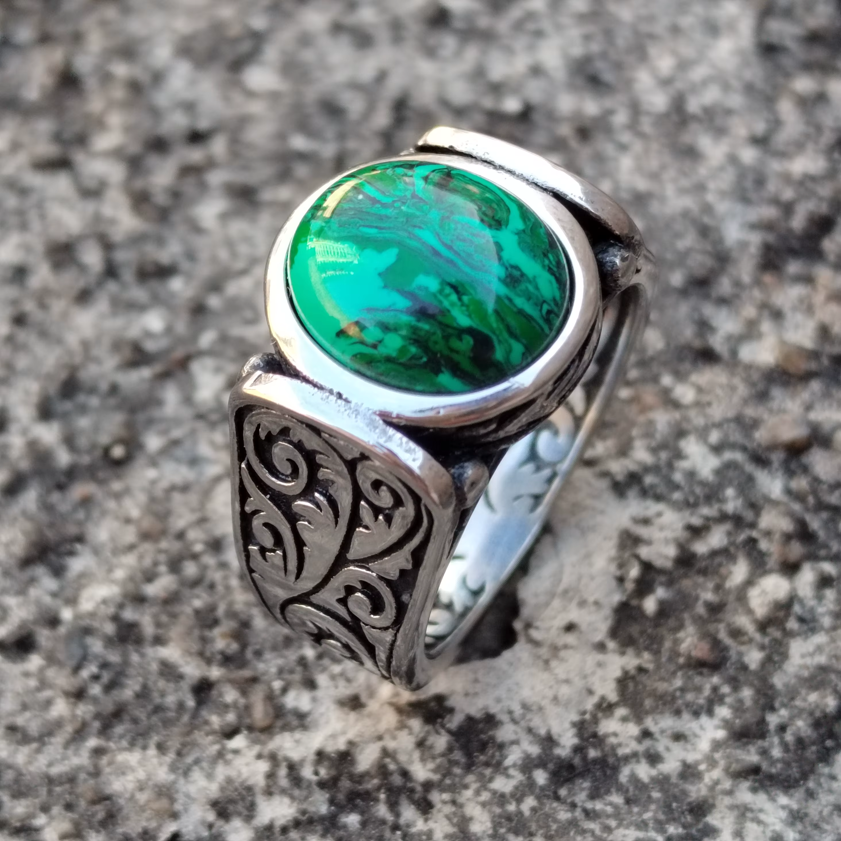 Bague en Malachite véritable