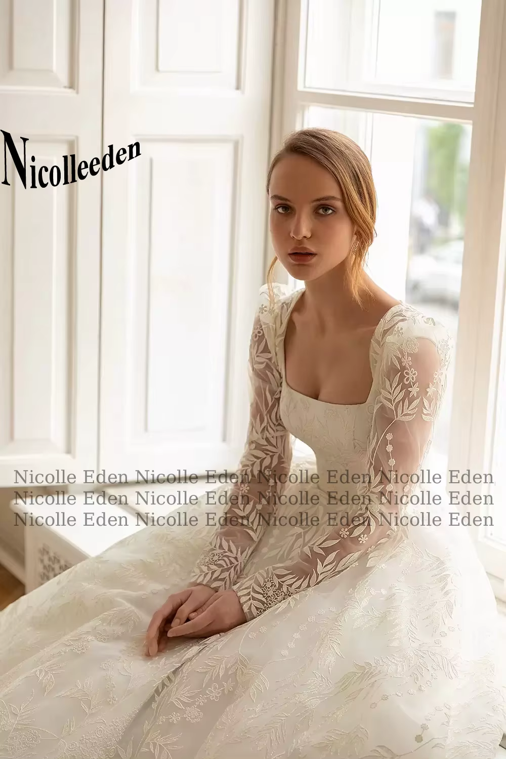Nicolle-Robe de Mariée à Col Carré et Manches sulf