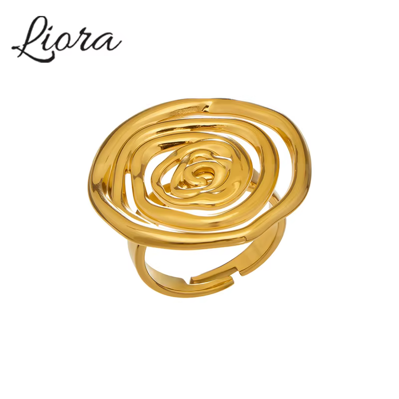 Bague minimaliste Liora en acier inoxydable pour femme