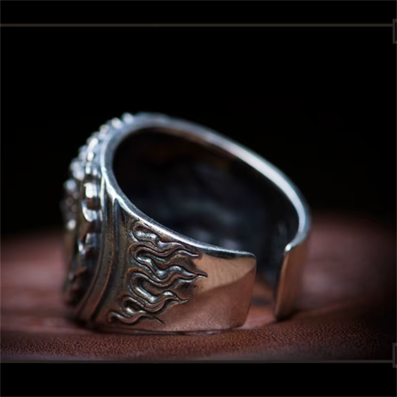 Bague démon bouddha double face dominatrice personnalisée pour hommes