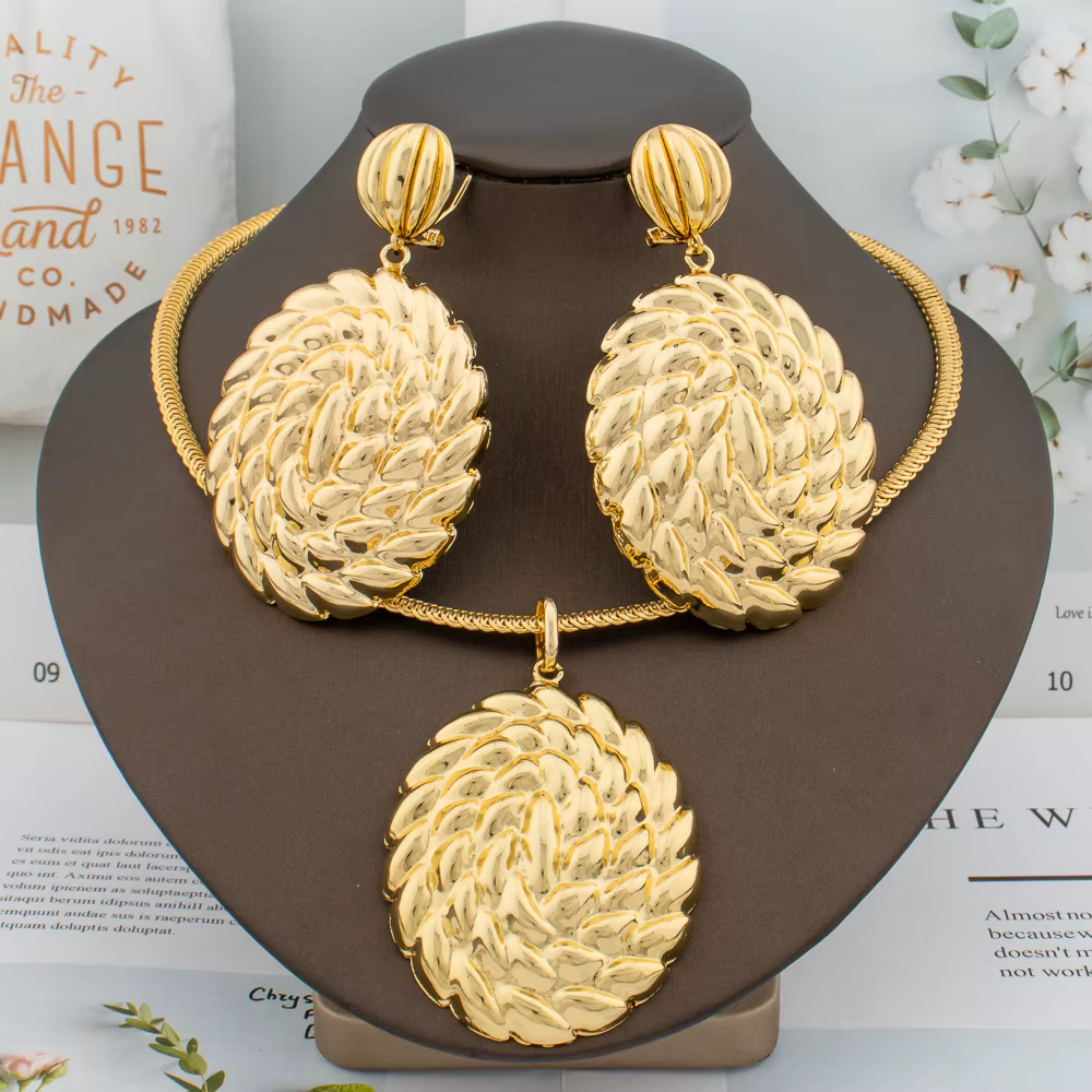 Grand ensemble de bijoux plaqué brésilien pour femmes