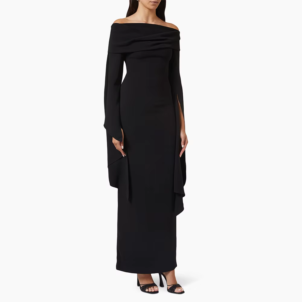 Robe de soirée noire personnalisée pour invitées de mariage