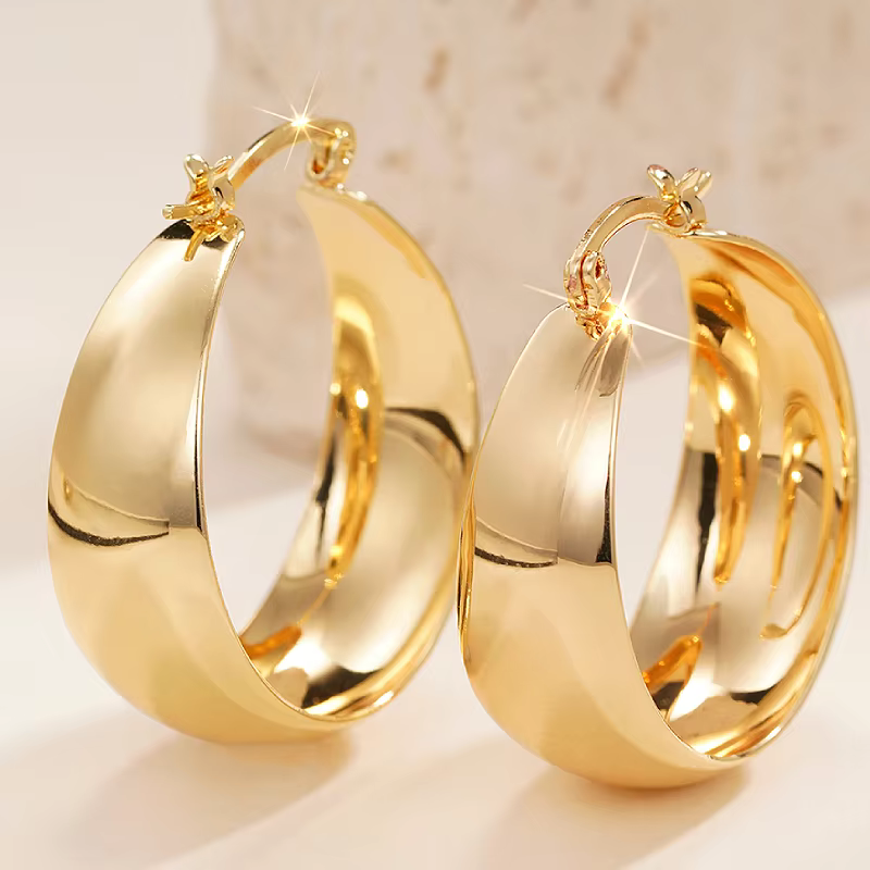 Huitan luxe couleur or grand métal rond cercle boucles d'oreilles pour les femmes de mariage quotidien élégant accessoires bijoux
