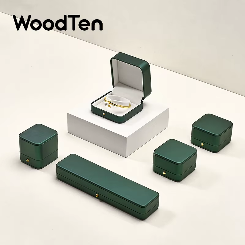 Boîte à bijoux en cuir PU