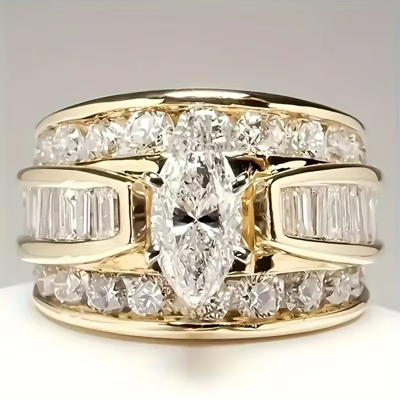 Magnifique bague de fiançailles à trois rangs de zircone synthétique pour femmes