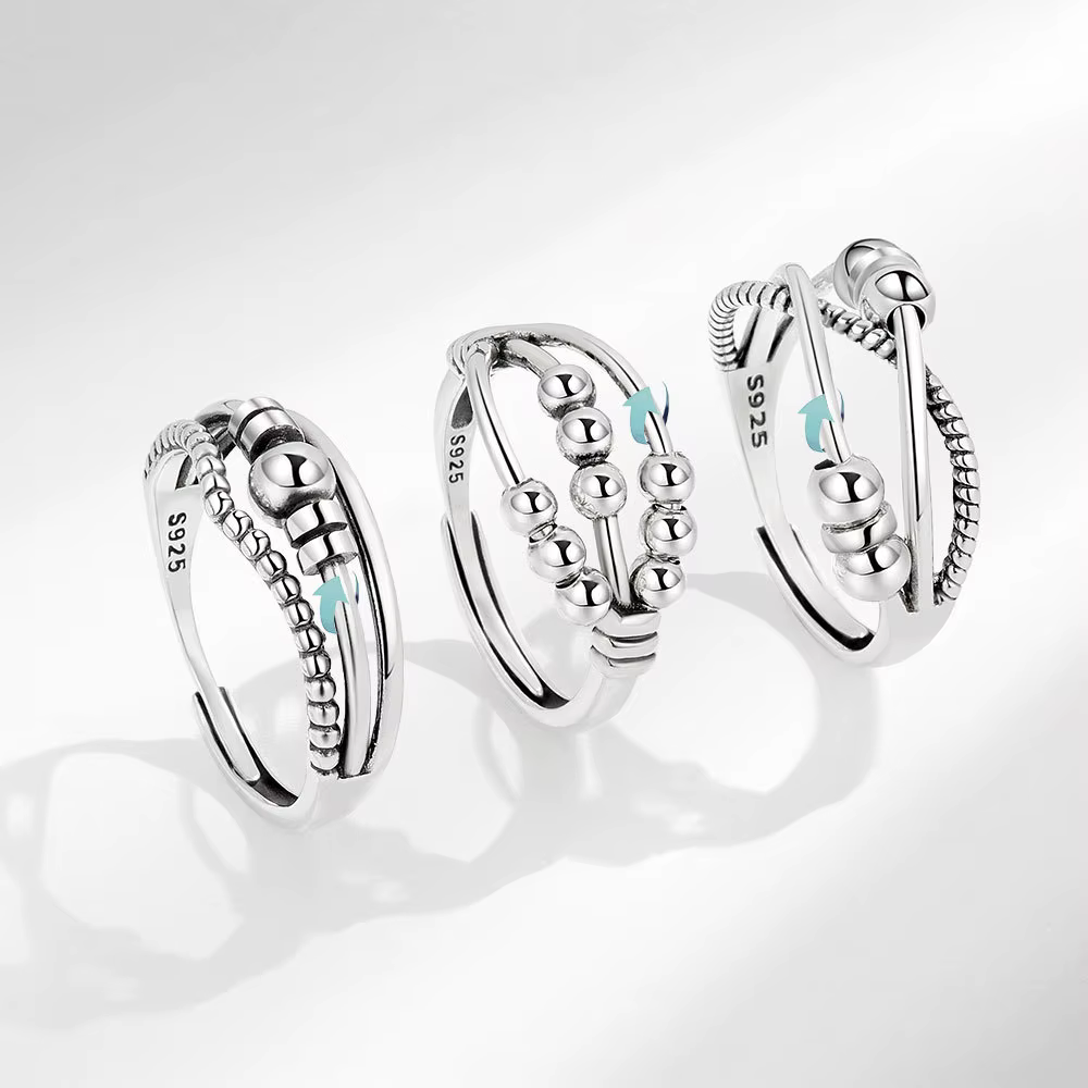 Bague d'anxiété réglable en perles bohème pour femmes